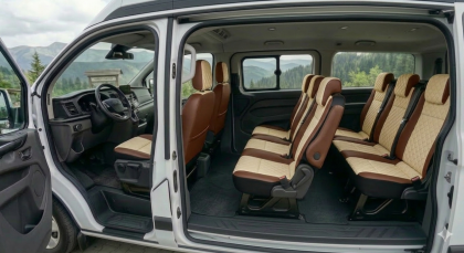 Set Huse Auto Premium 7+1 – Protecție Completă pentru Scaune (Maron/Crem)