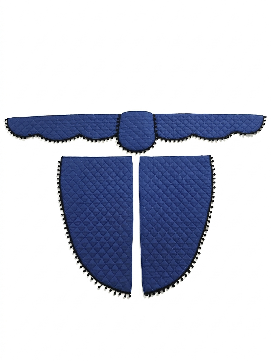 Set Accesorii Cabină PREMIUM Albastru DIAMOND - Parasolar și Colțare Matlasate cu Ciucuri